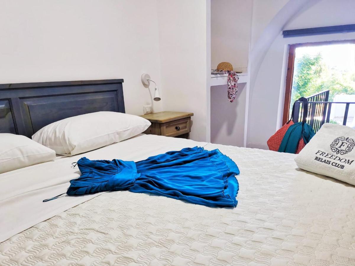 Hotel & Spa Relais Freedom Club Маса Лубрензе Екстериор снимка
