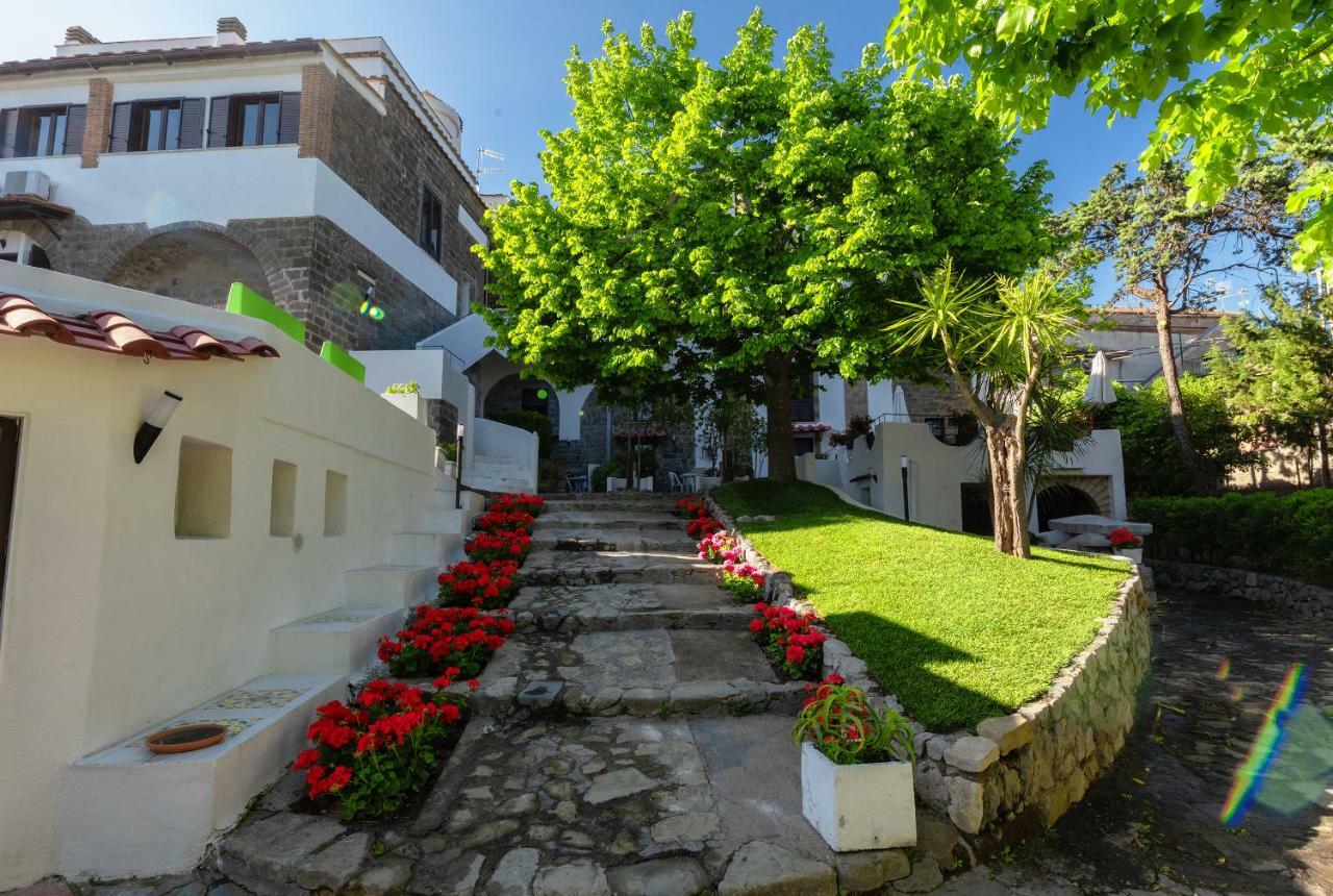 Hotel & Spa Relais Freedom Club Маса Лубрензе Екстериор снимка
